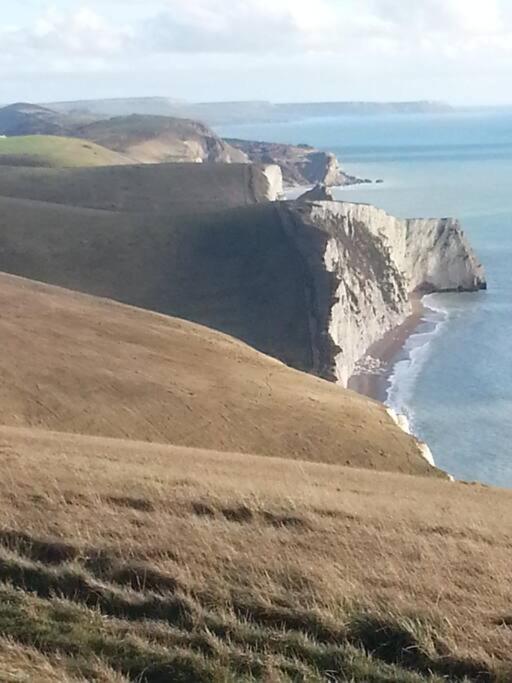 Stable Cottage - Sleeps 6, Near Lulworth Cove Dorchester Exterior photo