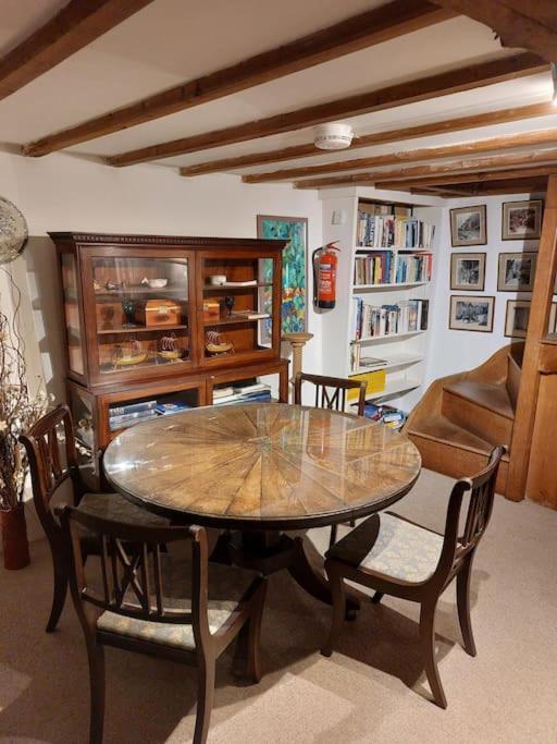 Stable Cottage - Sleeps 6, Near Lulworth Cove Dorchester Exterior photo